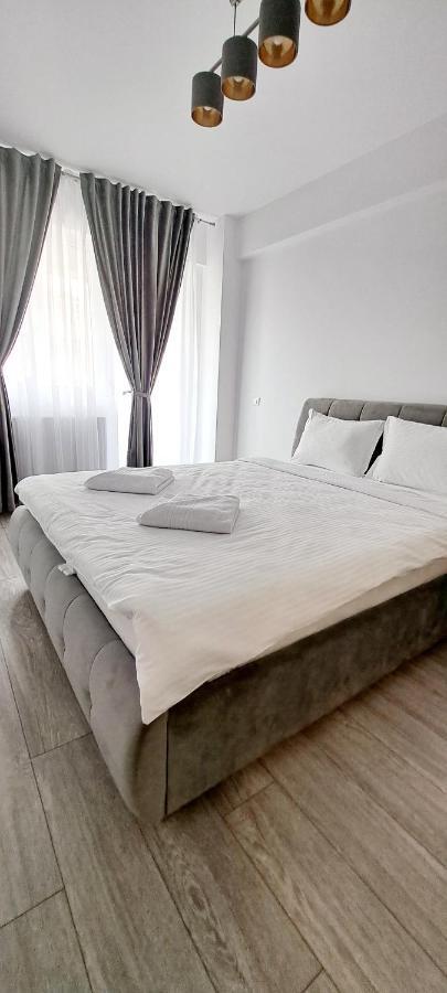 Relax Home Apartment Q Iasi Exterior foto