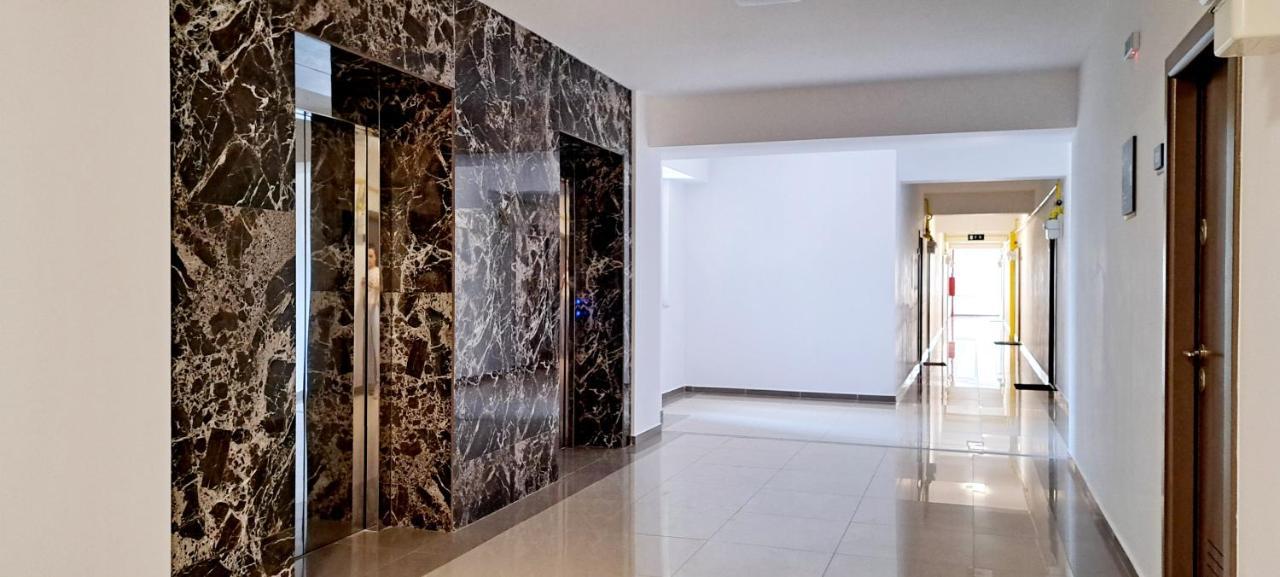 Relax Home Apartment Q Iasi Exterior foto